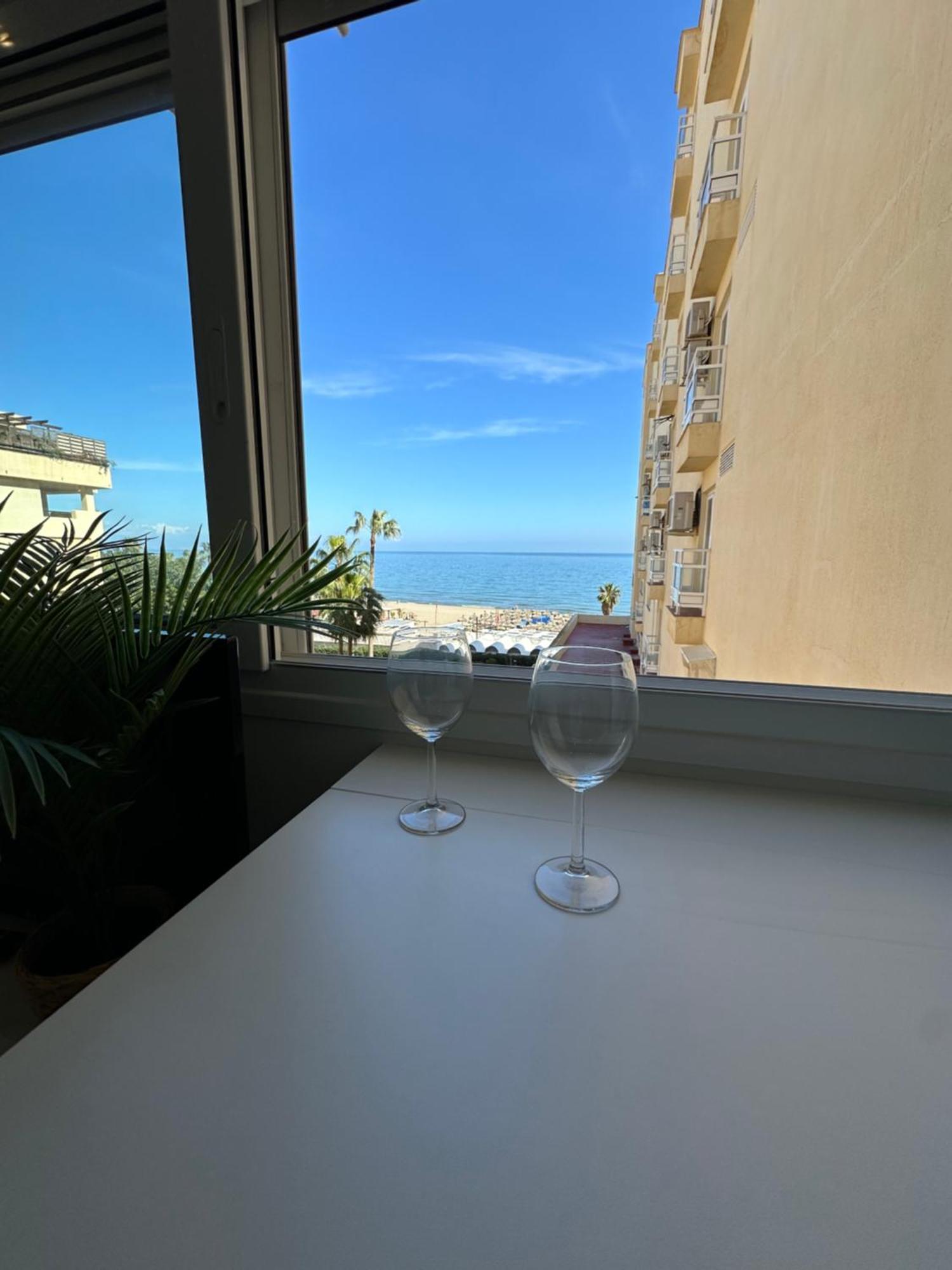 Carihuela Paradise Beach Torremolinos Eksteriør billede